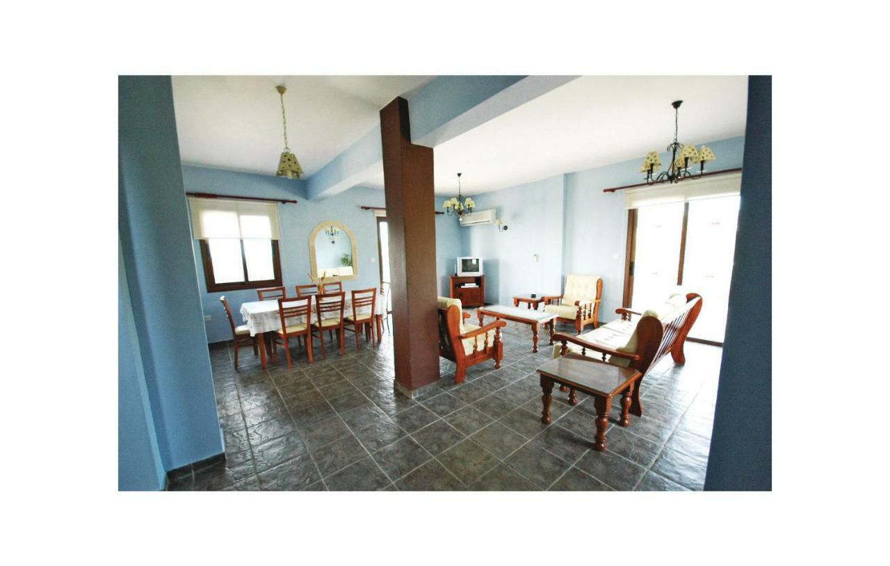 Beautiful Home In Pegia-Paphos With Wifi Peyia Exterior photo